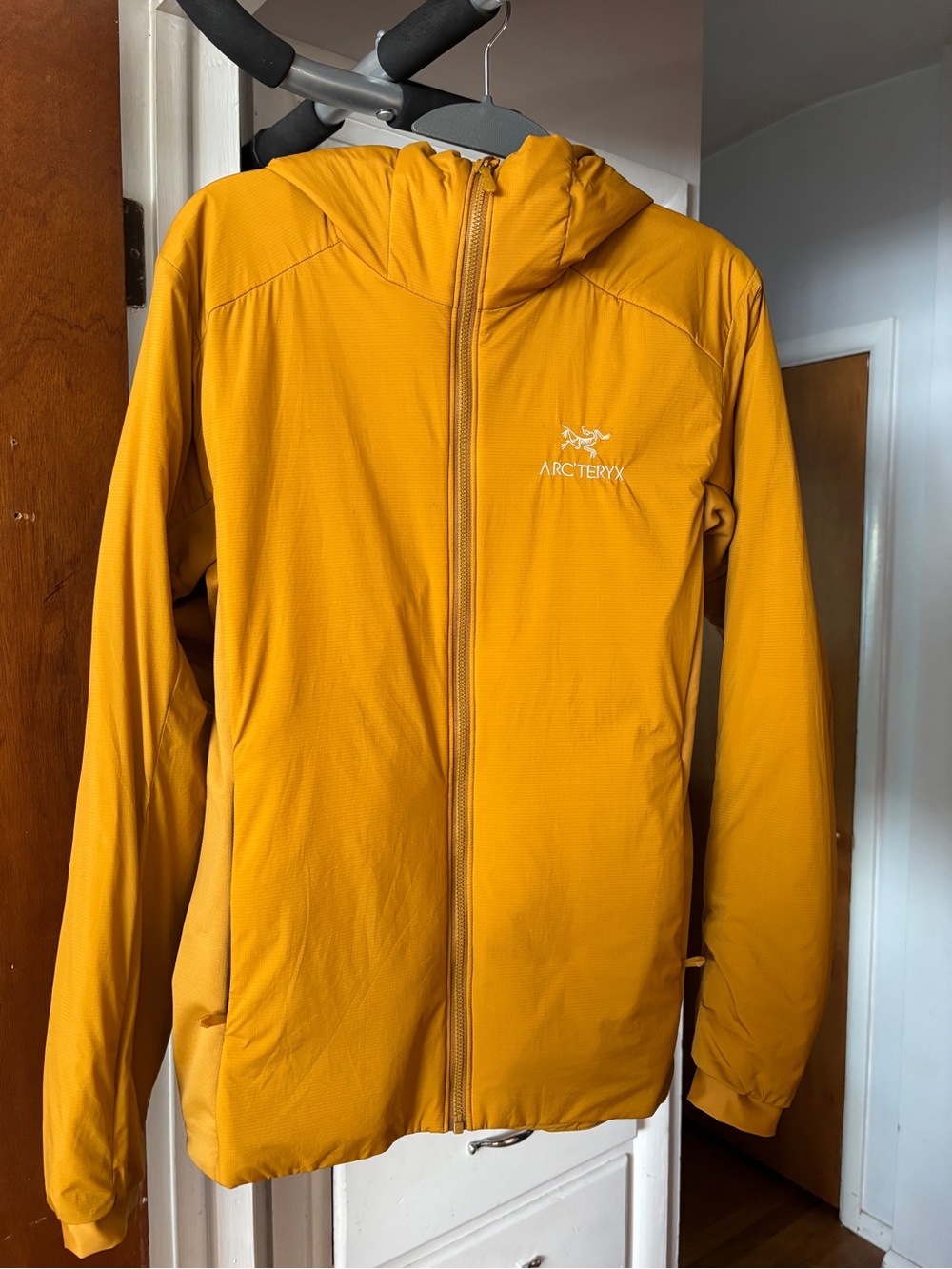 Arc'teryx Women’s Atom Hoody - Mustard